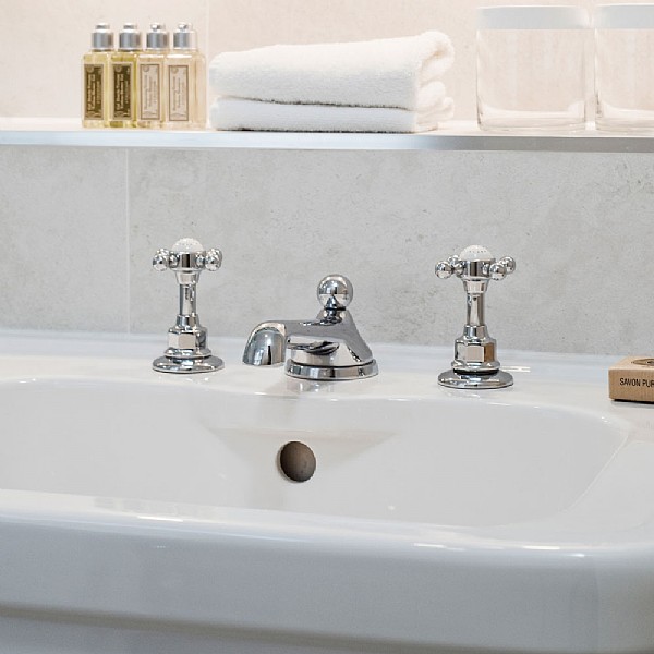 Designer Basin Taps C.P. Hart