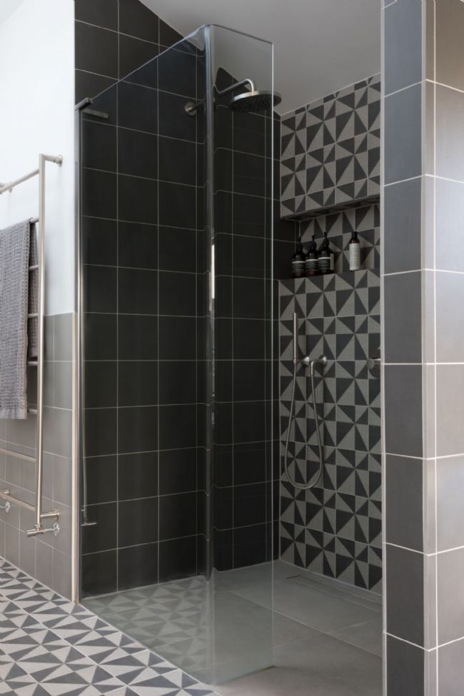 Black Bathroom Tiles from C.P. Hart