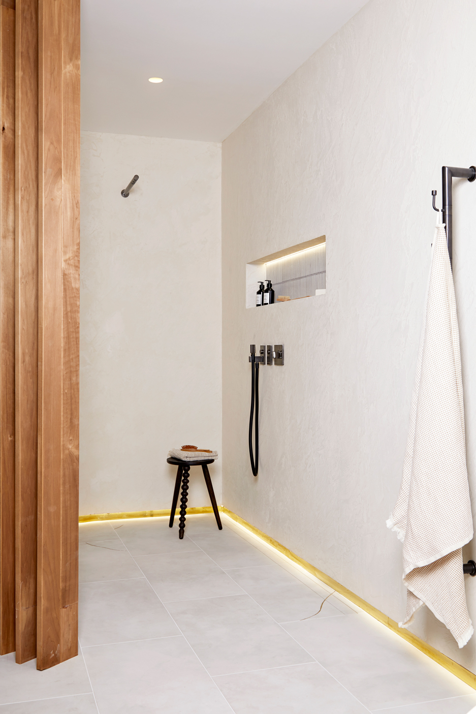 Taylor Howes Designer Room Set Collaboration With C.P. Hart