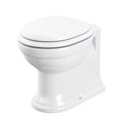 Kew Back-To-Wall Pan